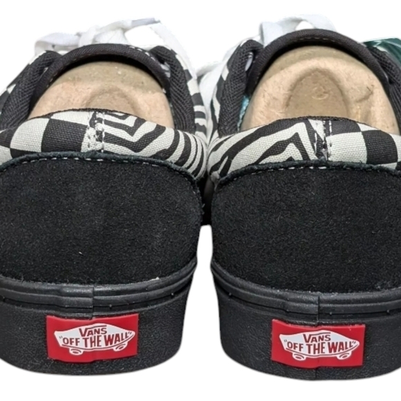 Vans ComfyCush Era Womens Size 6 Black White NWB - Picture 4 of 14